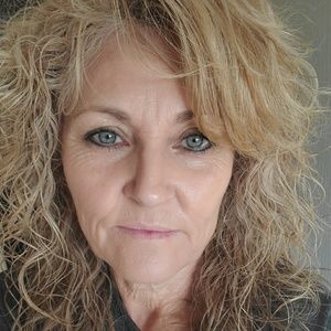 Meet your Posher, Teresa